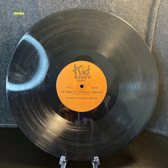 The World of Strawberry Shortcake TV Soundtrack KSS165 American Greetings Corp - Picture 4 of 5